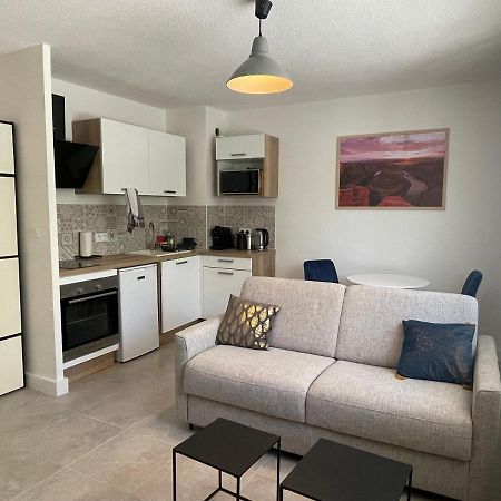 Au Calme Proche Centre-Ville, Studio Renove Avec Equipements Neufs Et Parking Prive Gap Ngoại thất bức ảnh